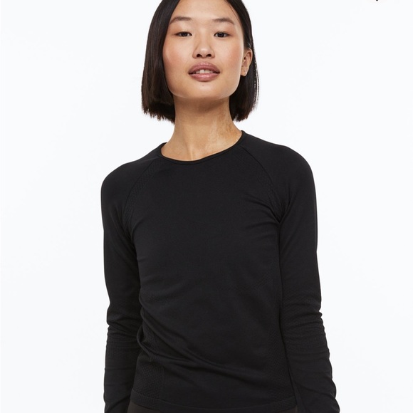 🌸 3 for $15 🌸Dry Move Petite Fit Seamless Sports Top (Size M) - Picture 1 of 9